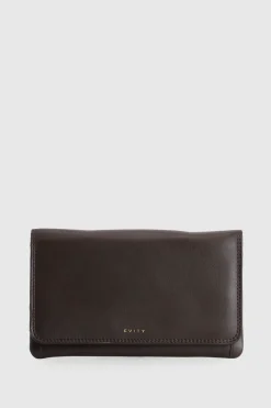RFID Daisy Leather Travel Wallet